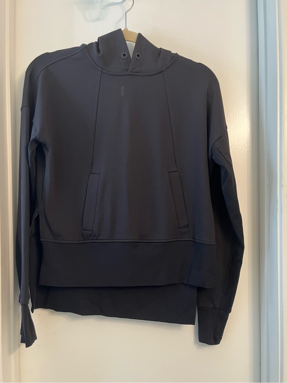 Athleta Women's Dark Charcoal Relaxed Fit Pullover Hoodie